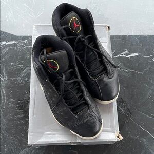 AIR JORDAN “PLAYOFFS” RETRO 13 MENS SZ 9.5